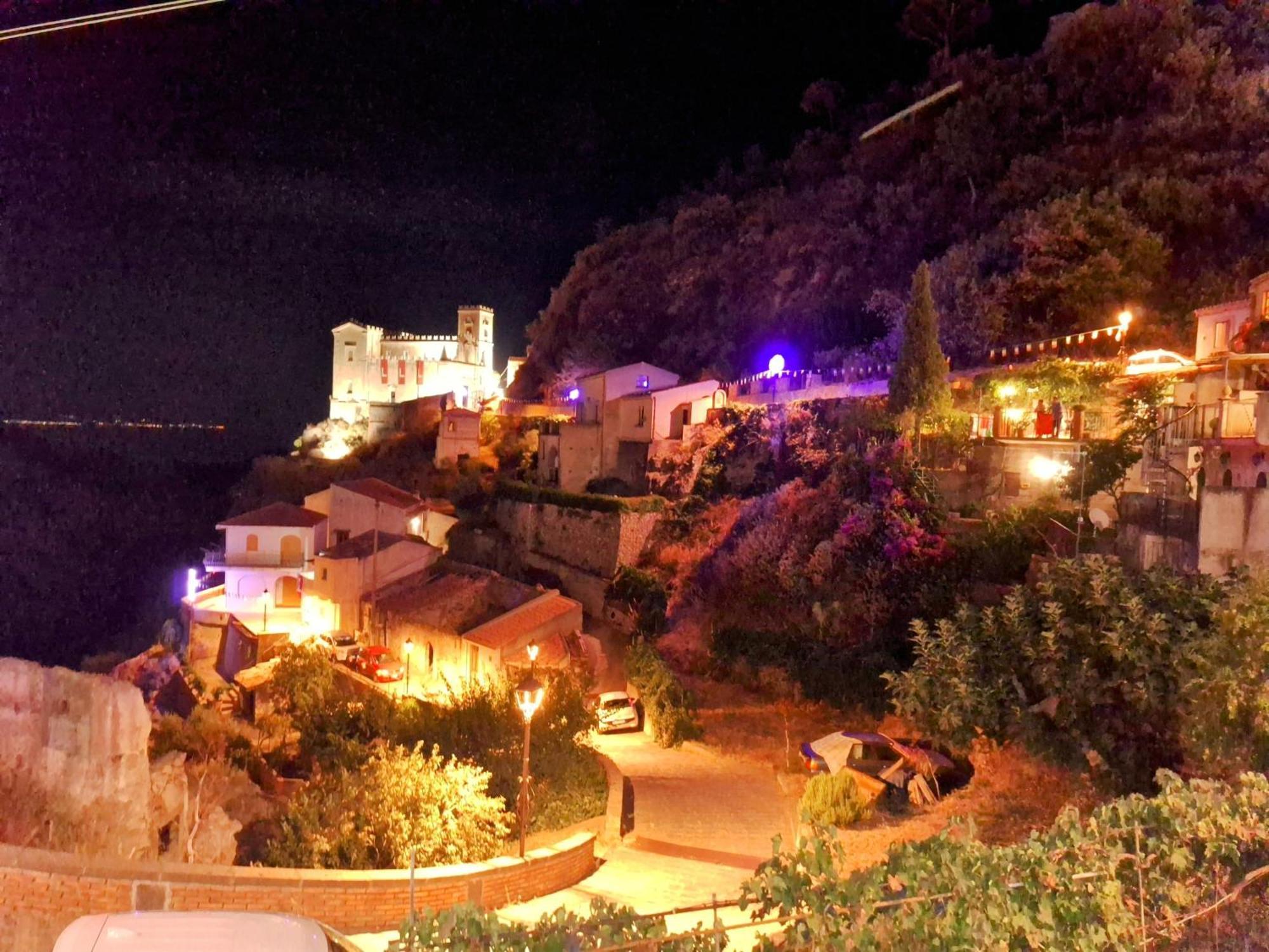 A Casa Da Nonna Brasa Сasa de vacaciones Savoca